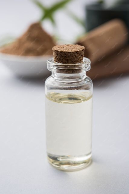 Sandalwood Essential Oil - Premium Quality for Skincare, Hair Care & Aromatherapy