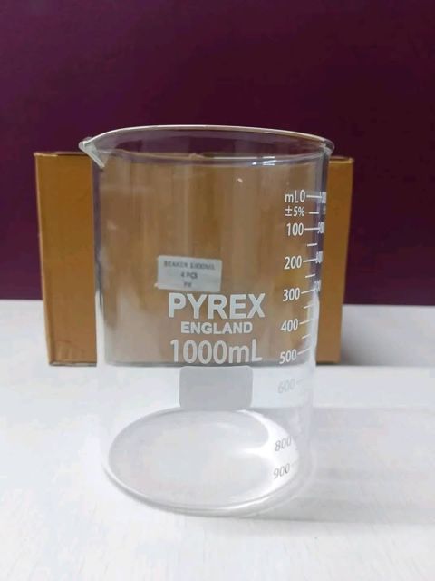 Pyrex Glass Beaker